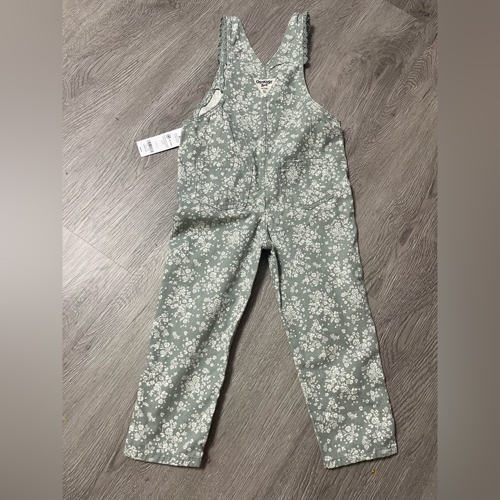 NWT OshKosh B'gosh Floral Jumpsuit in Gray for 3T girl
